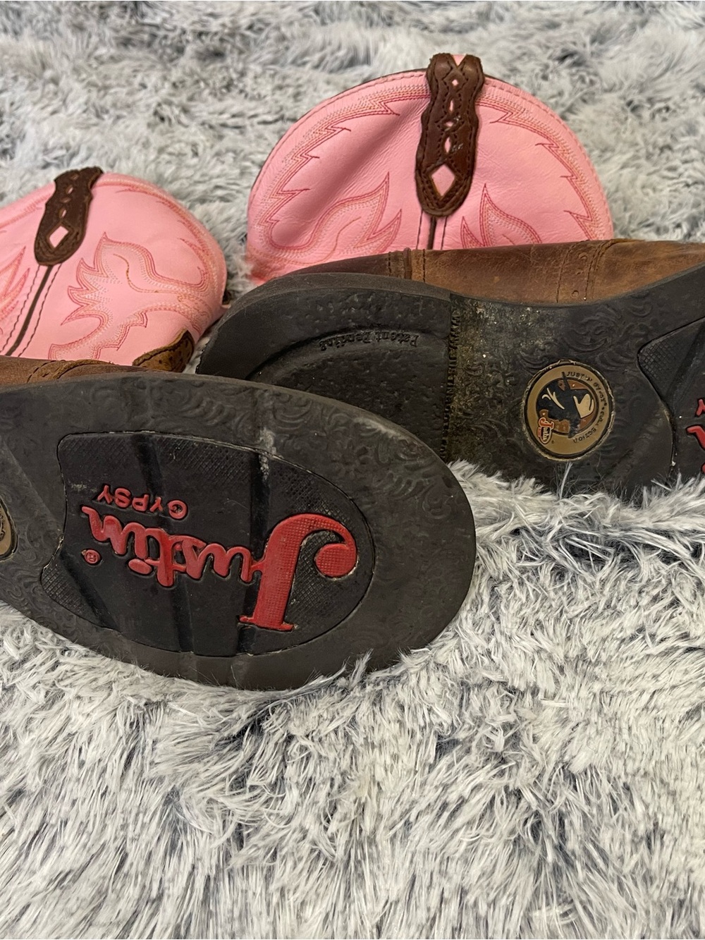 Justin Boots Brown Leather cowgirl gypsy Boot with Pink Embroidered Shaft - Picture 3 of 6